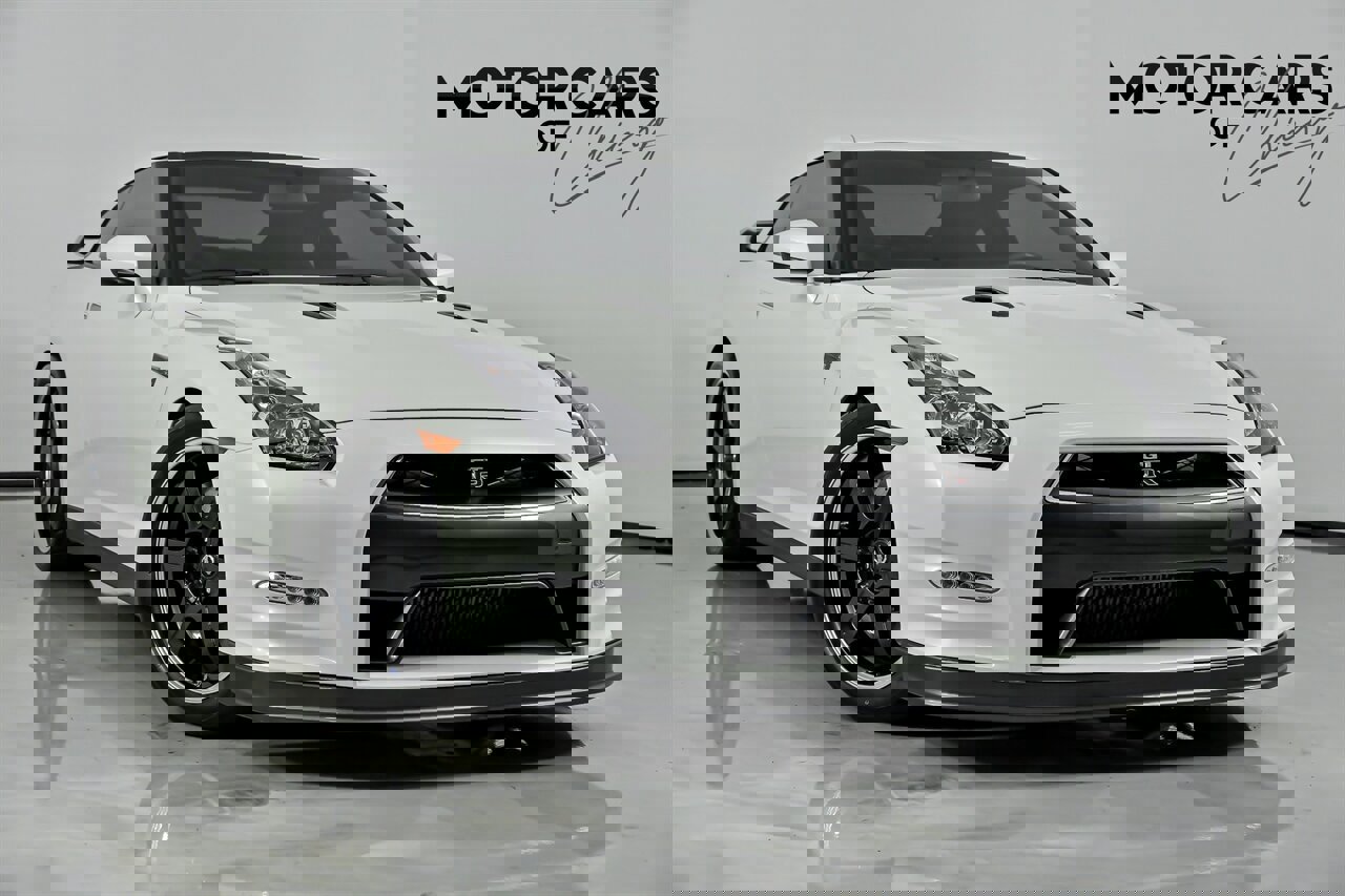 Used 2014 Nissan GT-R Black Edition