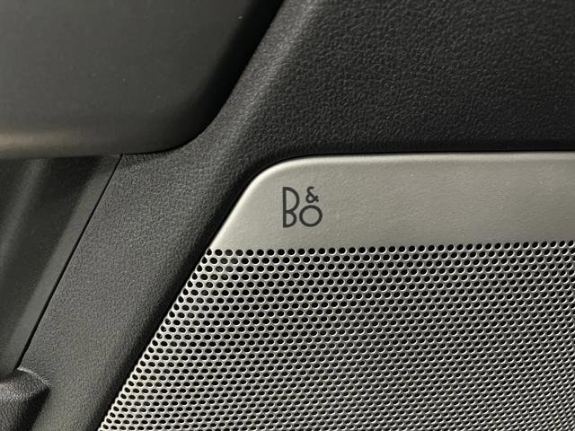 Used 2023 Ford F250 Lariat w/ Black Appearance Package image 31