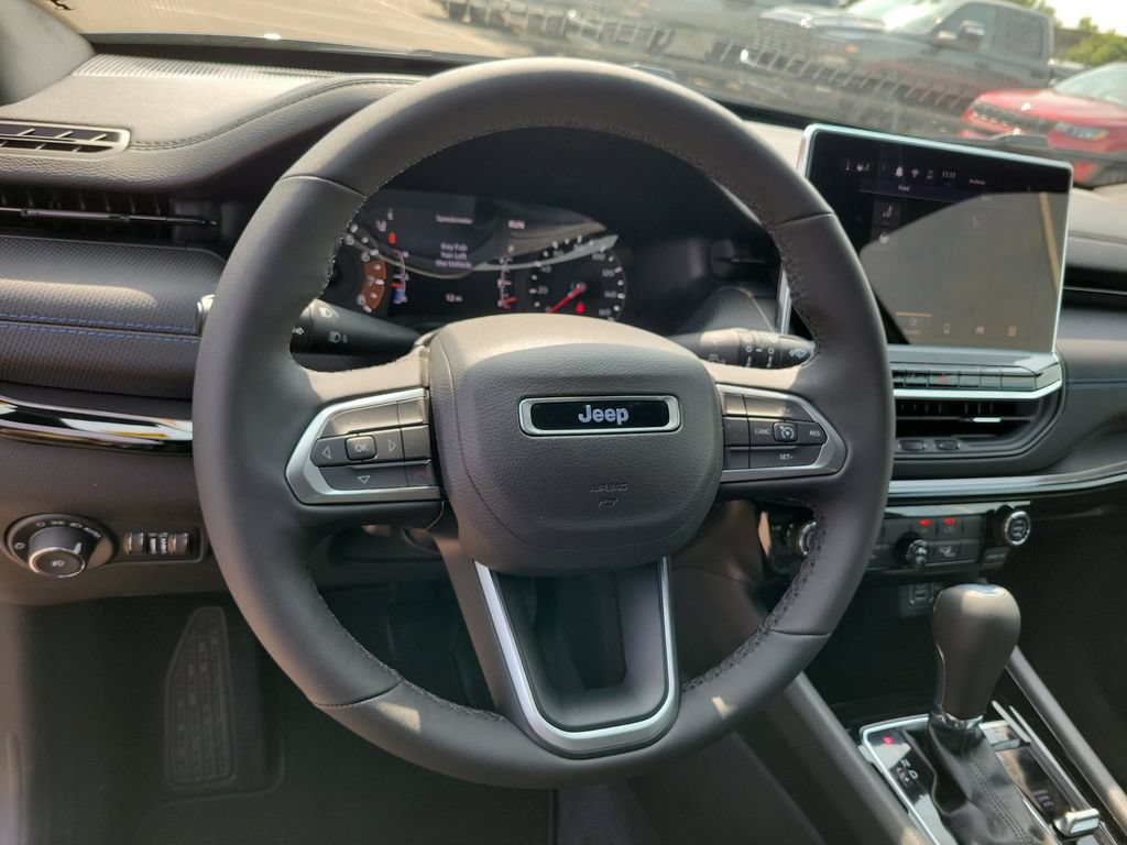 New 2026 Jeep Compass Latitude AWD/4WD image 15