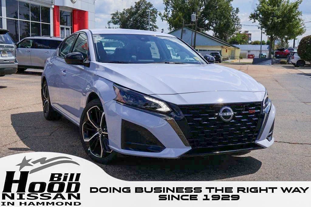 New 2025 Nissan Altima 2.5 SR
