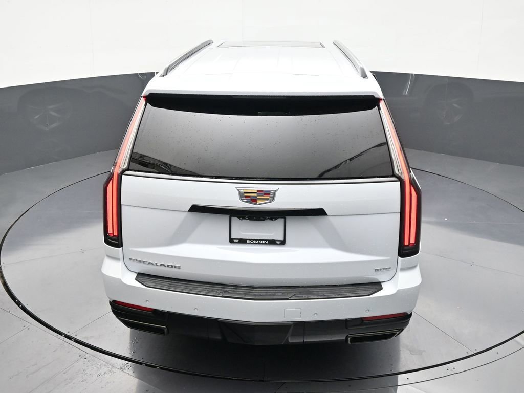 Certified 2026 Cadillac Escalade ESV Platinum Sport AWD/4WD image 15