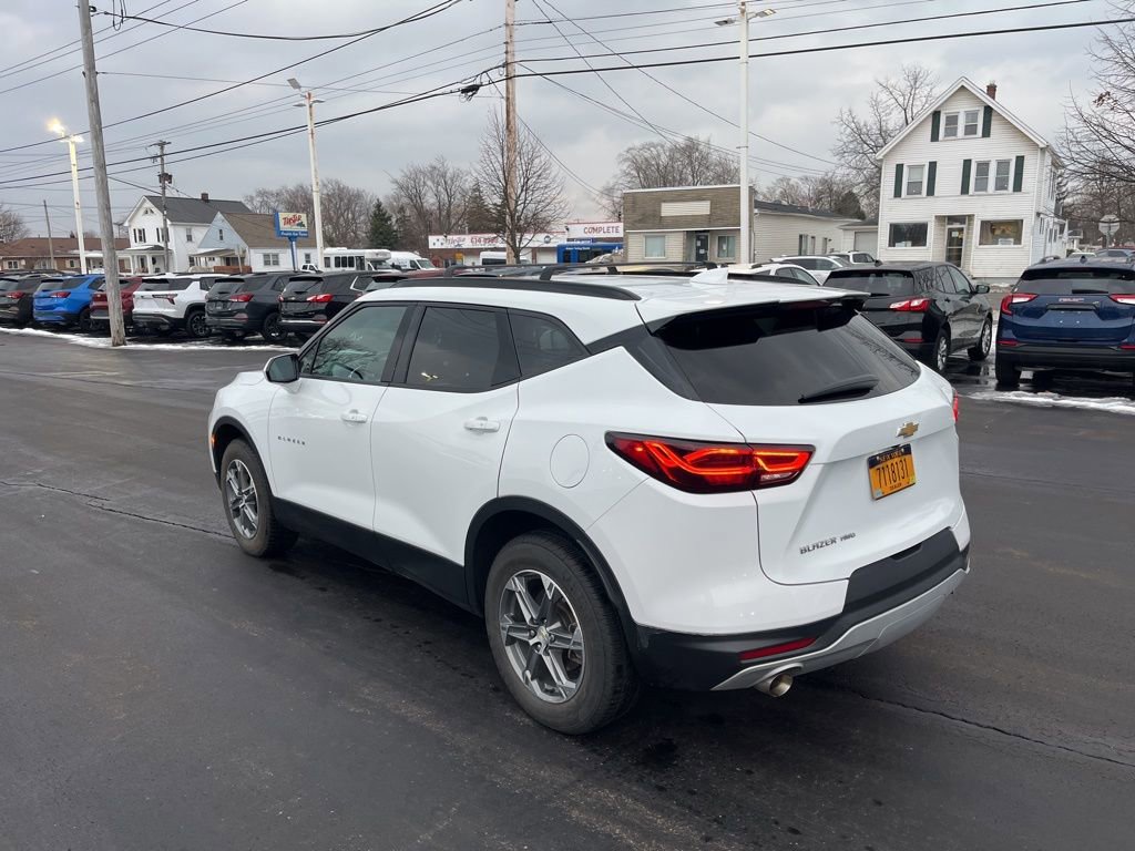 Certified 2023 Chevrolet Blazer LT w/ Convenience Package image 8