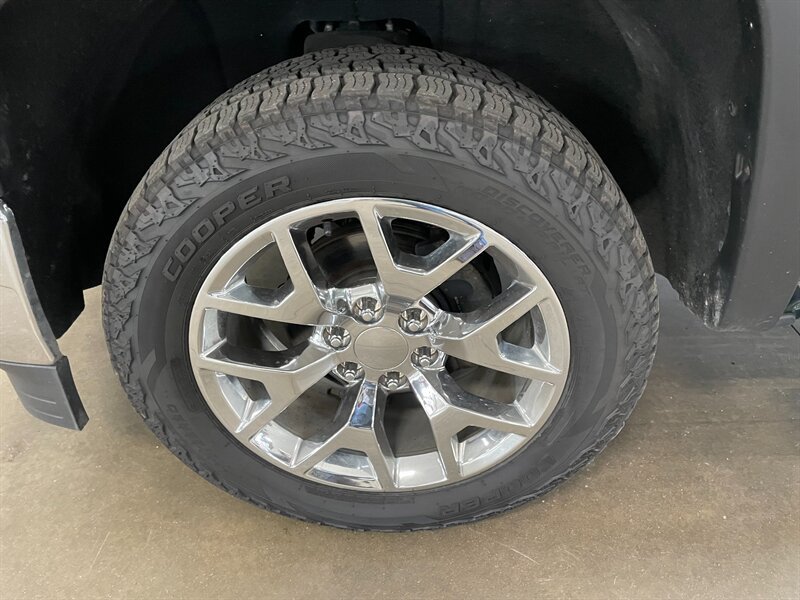 Used 2014 Chevrolet Silverado 1500 LTZ Z71 AWD/4WD image 20