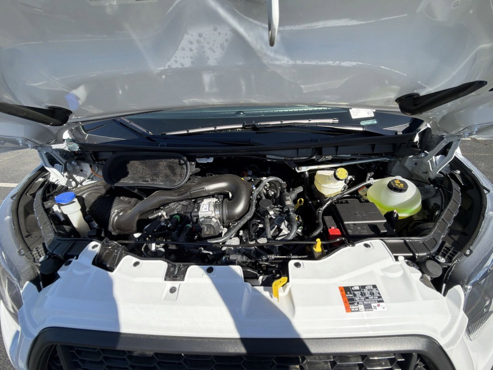 New 2026 Ford Transit 250 148 Medium Roof image 32