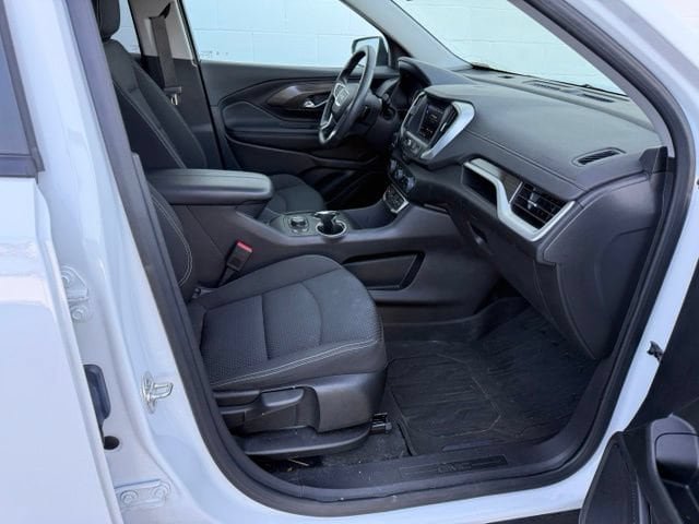 Certified 2024 GMC Terrain SLE w/ Driver Convenience Package AWD/4WD image 20