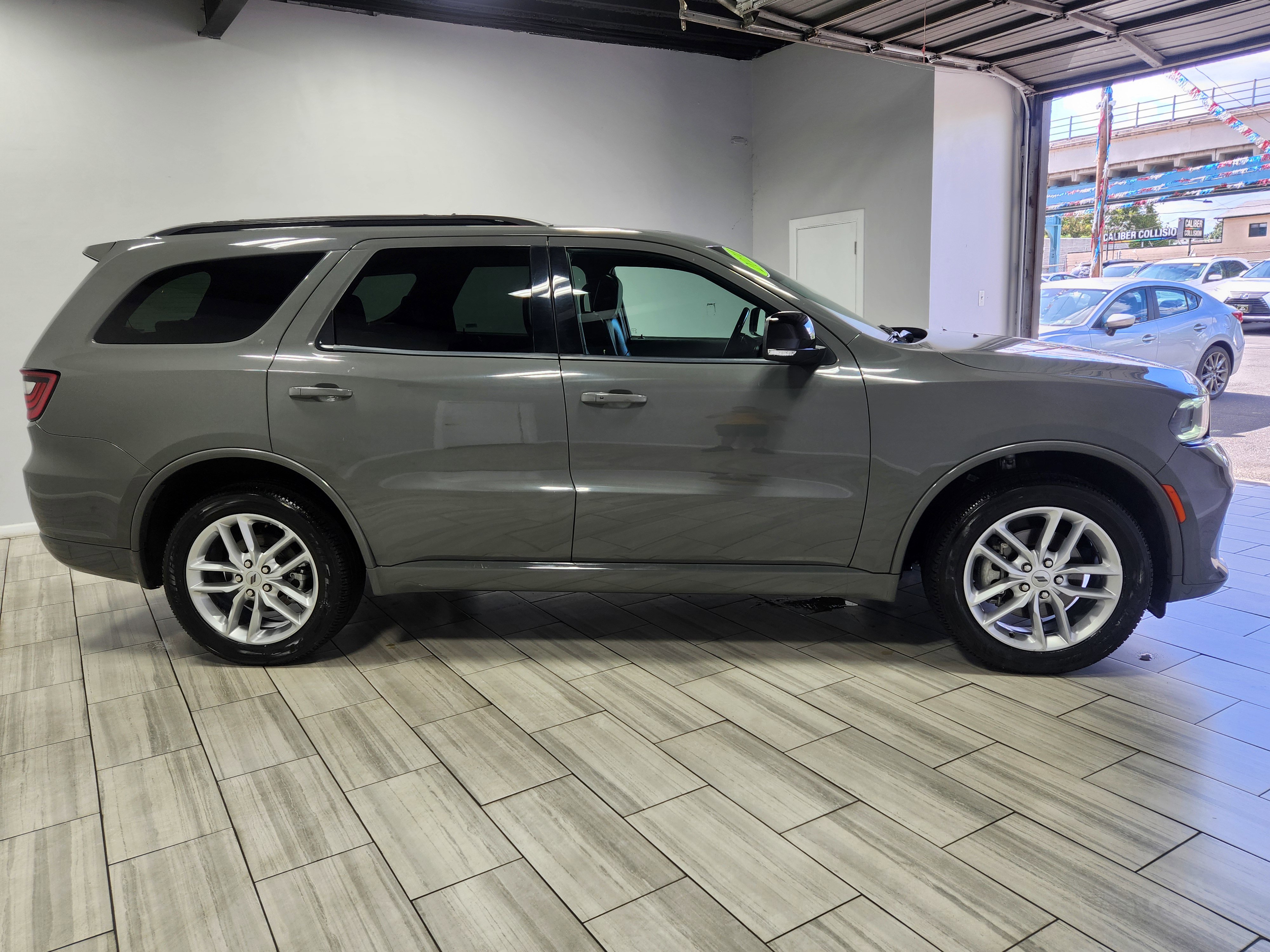 Used 2024 Dodge Durango GT image 6