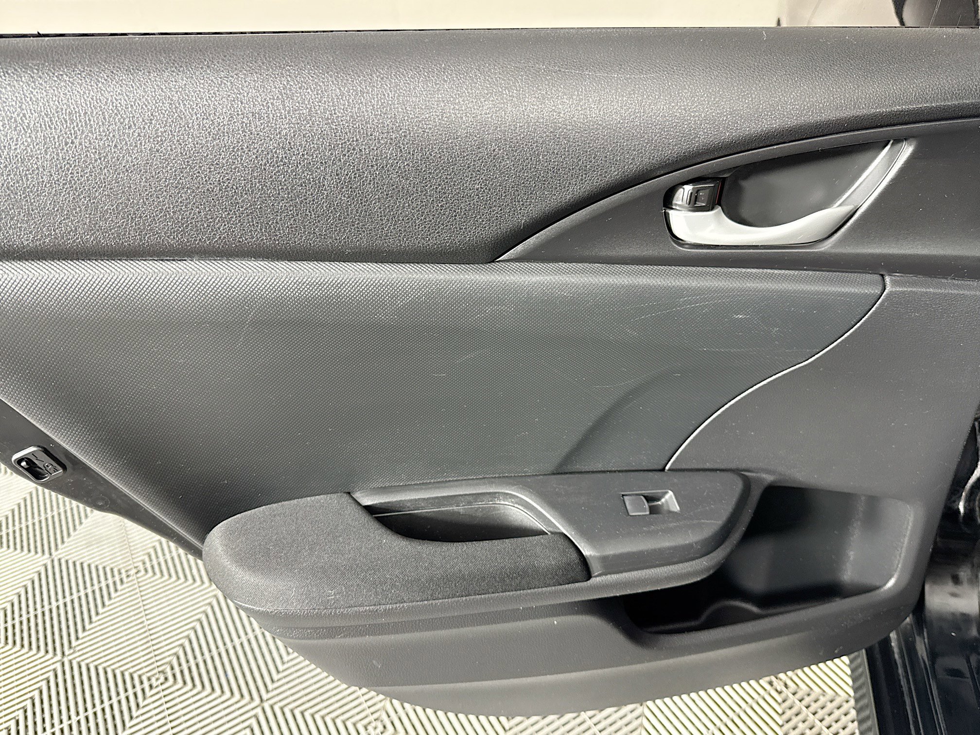 Used 2018 Honda Civic EX image 25