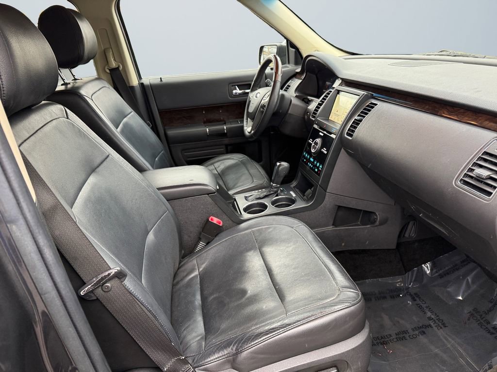 Used 2018 Ford Flex Limited image 15