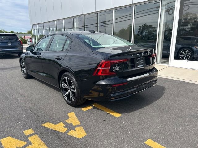 Used 2024 Volvo S60 B5 Core FWD image 3