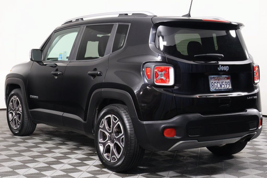 Used 2018 Jeep Renegade Limited w/ UConnect 8.4 Nav Group FWD image 6