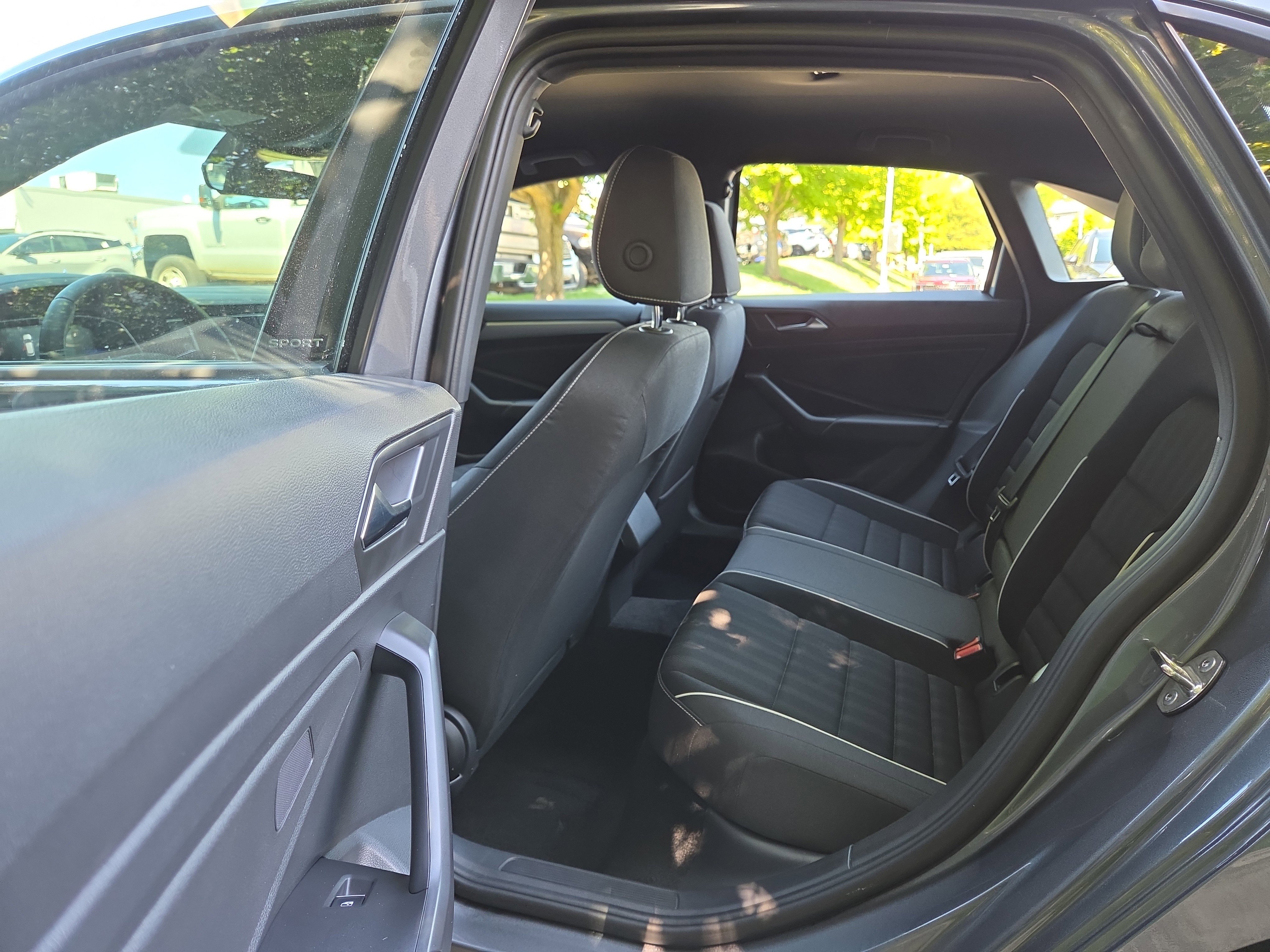 Used 2024 Volkswagen Jetta Sport FWD image 24