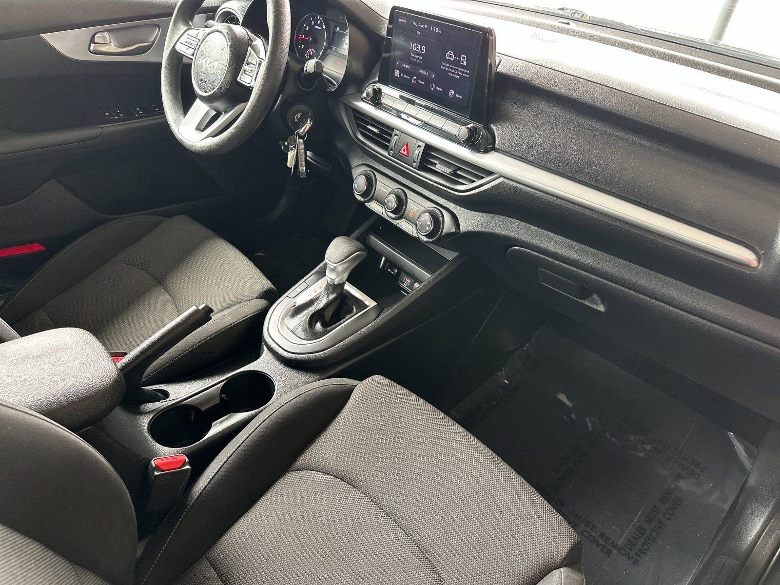 Certified 2024 Kia Forte LXS w/ LXS Technology Package image 19