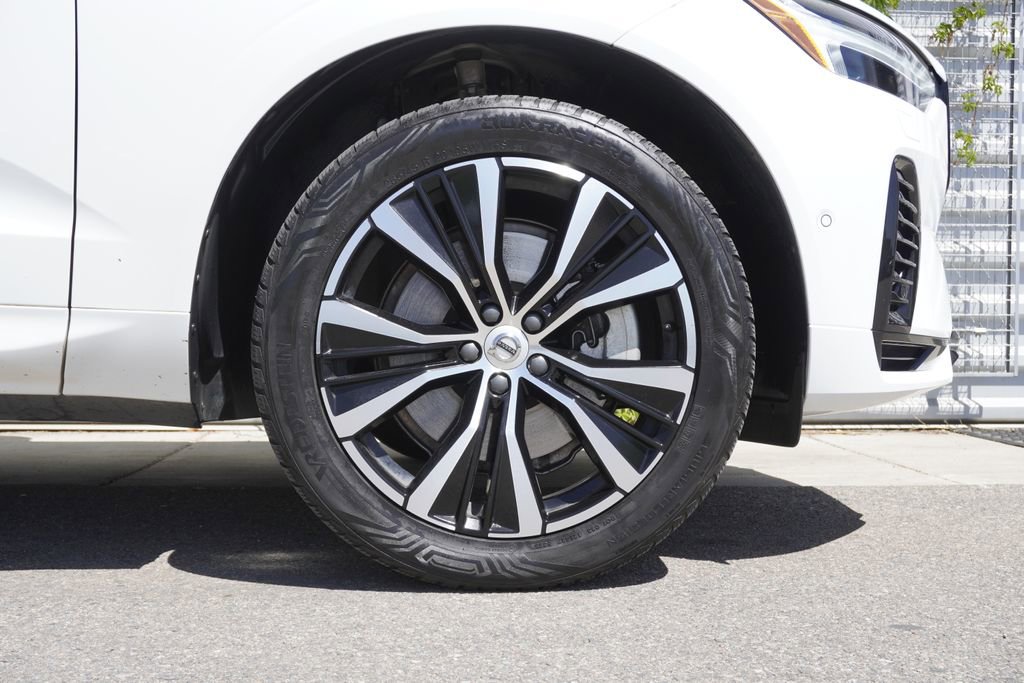 Used 2023 Volvo XC60 T8 Plus w/ Climate Package AWD/4WD image 35