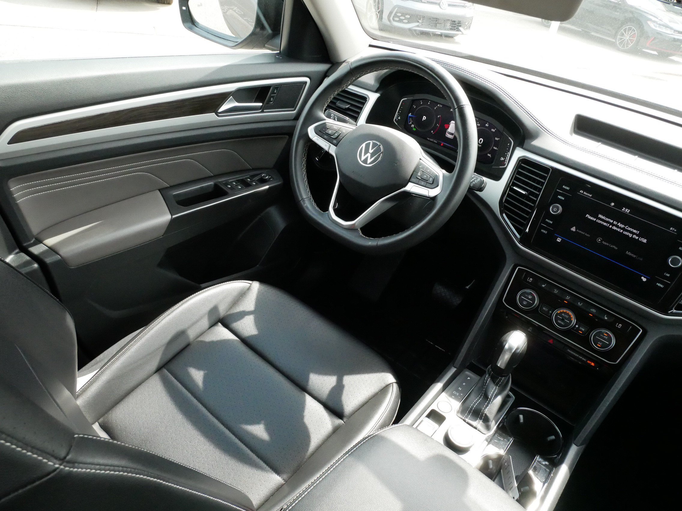 Certified 2022 Volkswagen Atlas SE AWD/4WD image 9