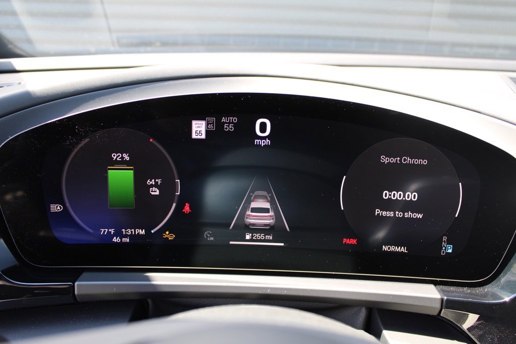 New 2024 Porsche Macan 4 Electric image 20