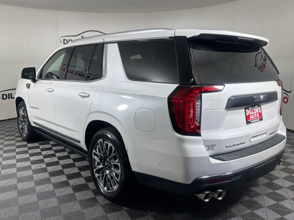 Used 2023 GMC Yukon Denali Ultimate AWD/4WD image 4