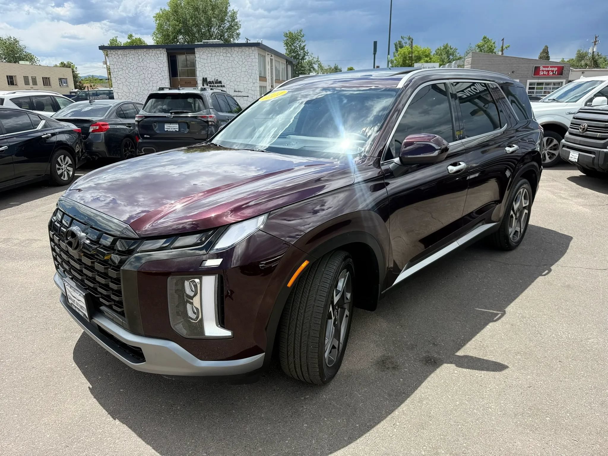 Used 2024 Hyundai Palisade Limited AWD/4WD image 5