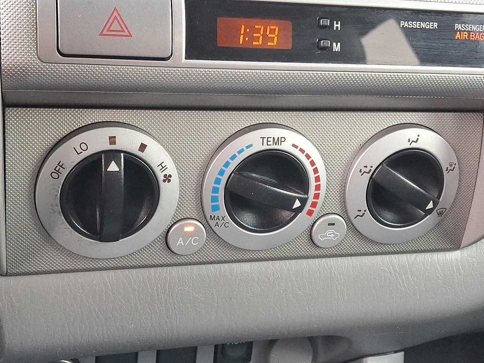 Used 2010 Toyota Tacoma PreRunner image 17