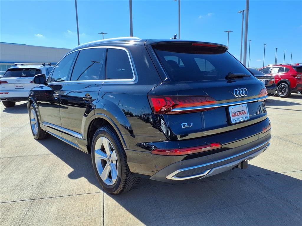 Used 2021 Audi Q7 3.0T Premium w/ Convenience Package image 2