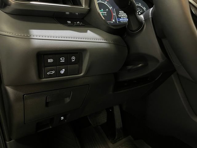 Certified 2025 Toyota Highlander Platinum AWD/4WD image 18