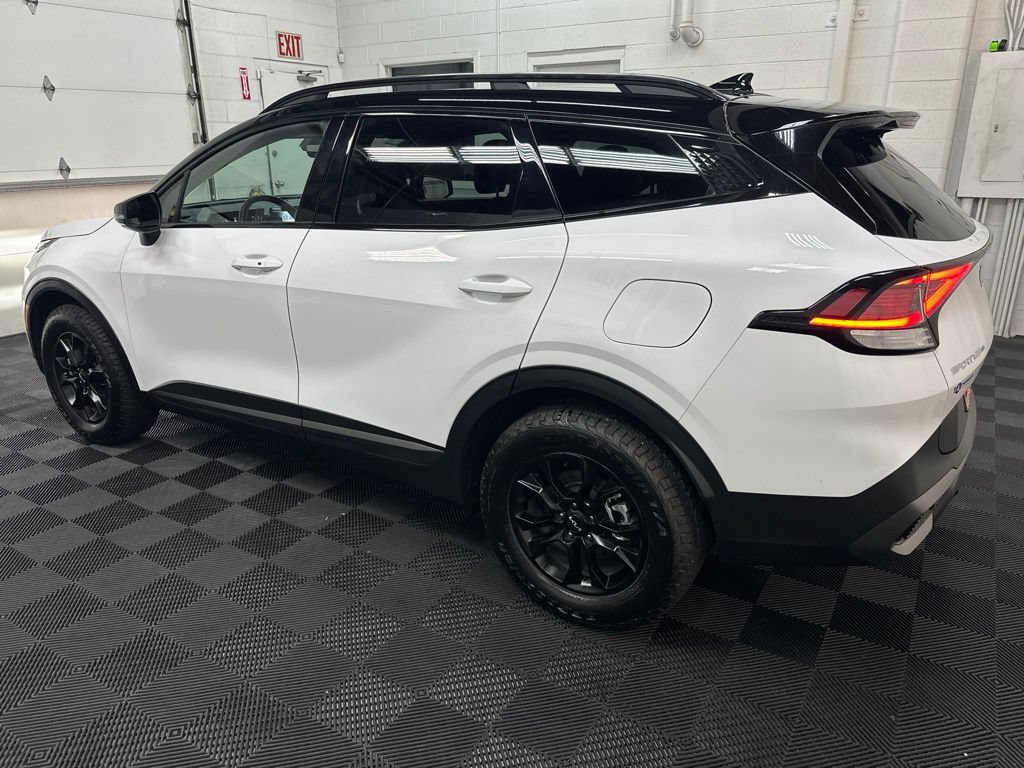 Used 2024 Kia Sportage X-Pro AWD/4WD image 6