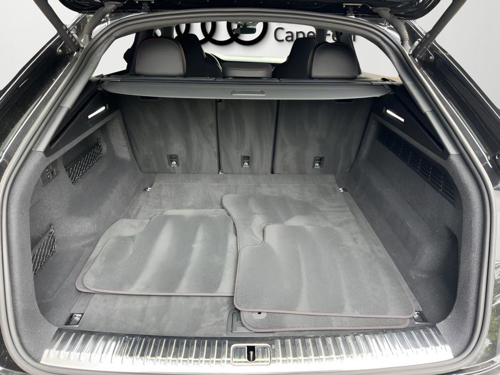 Certified 2025 Audi RS Q8 performance image 23