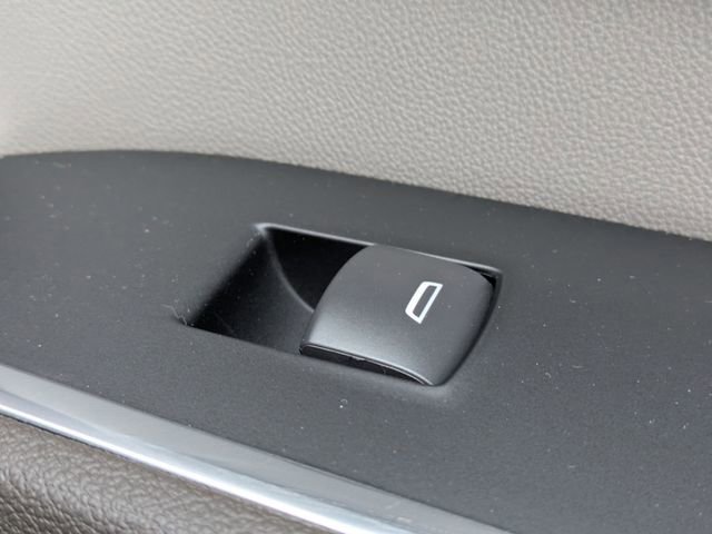 New 2026 Chevrolet Silverado 1500 LTZ w/ LTZ Premium Package image 36