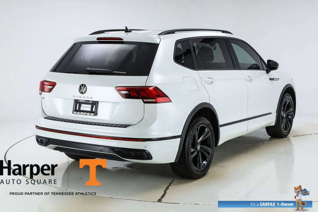 Used 2023 Volkswagen Tiguan SE R-Line image 9