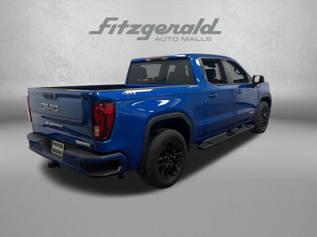 Used 2022 GMC Sierra 1500 Elevation w/ LPO, Elevation Black Package AWD/4WD image 7