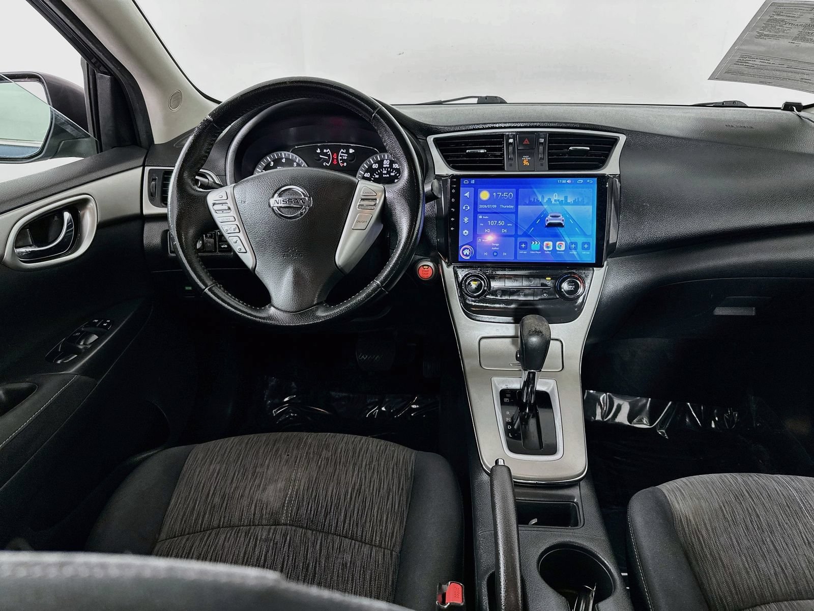 Used 2015 Nissan Sentra SV FWD image 19