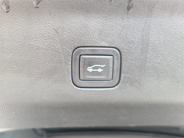 Used 2023 Chevrolet Tahoe RST w/ Luxury Package image 13