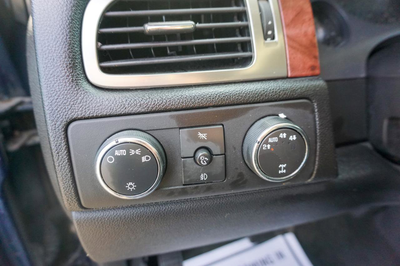 Used 2007 Chevrolet Avalanche LT w/ LT Preferred Equipment Group image 15