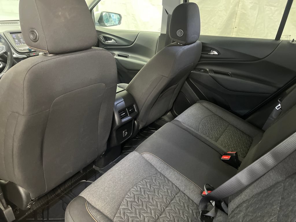 Used 2022 Chevrolet Equinox LT AWD/4WD image 35