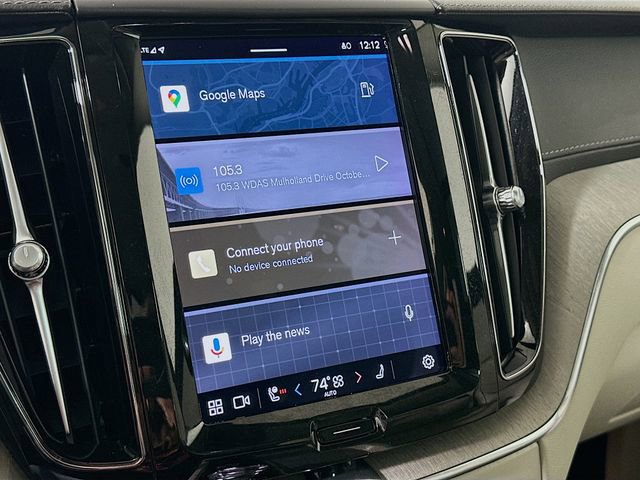 Used 2023 Volvo XC60 B5 Ultimate w/ Climate Package image 16