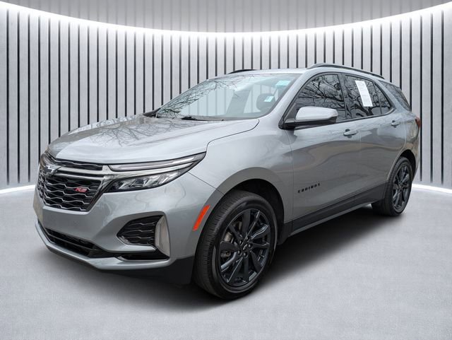 Used 2023 Chevrolet Equinox RS w/ RS Leather Package image 10