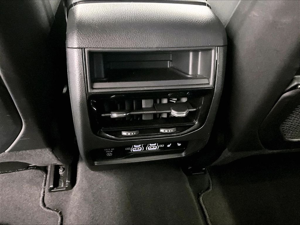 Used 2024 Jeep Grand Cherokee Limited AWD/4WD image 27
