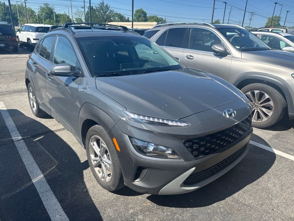 Used 2023 Hyundai Kona SEL w/ Convenience Package AWD/4WD image 4