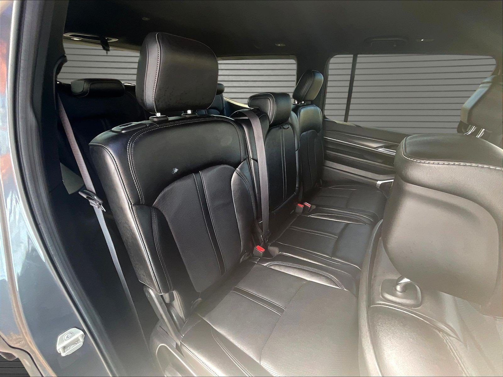 Used 2024 Jeep Wagoneer Series II w/ Flexible Seating Group RWD image 23