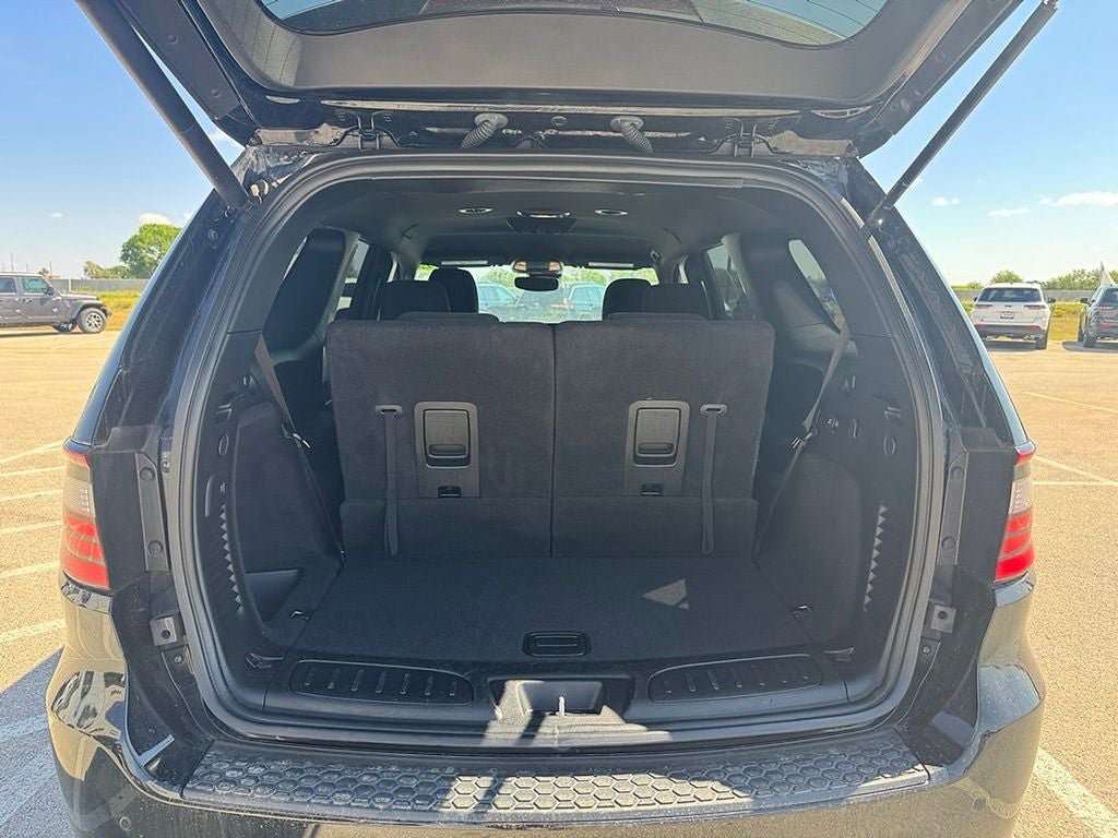 Used 2023 Dodge Durango GT RWD image 13