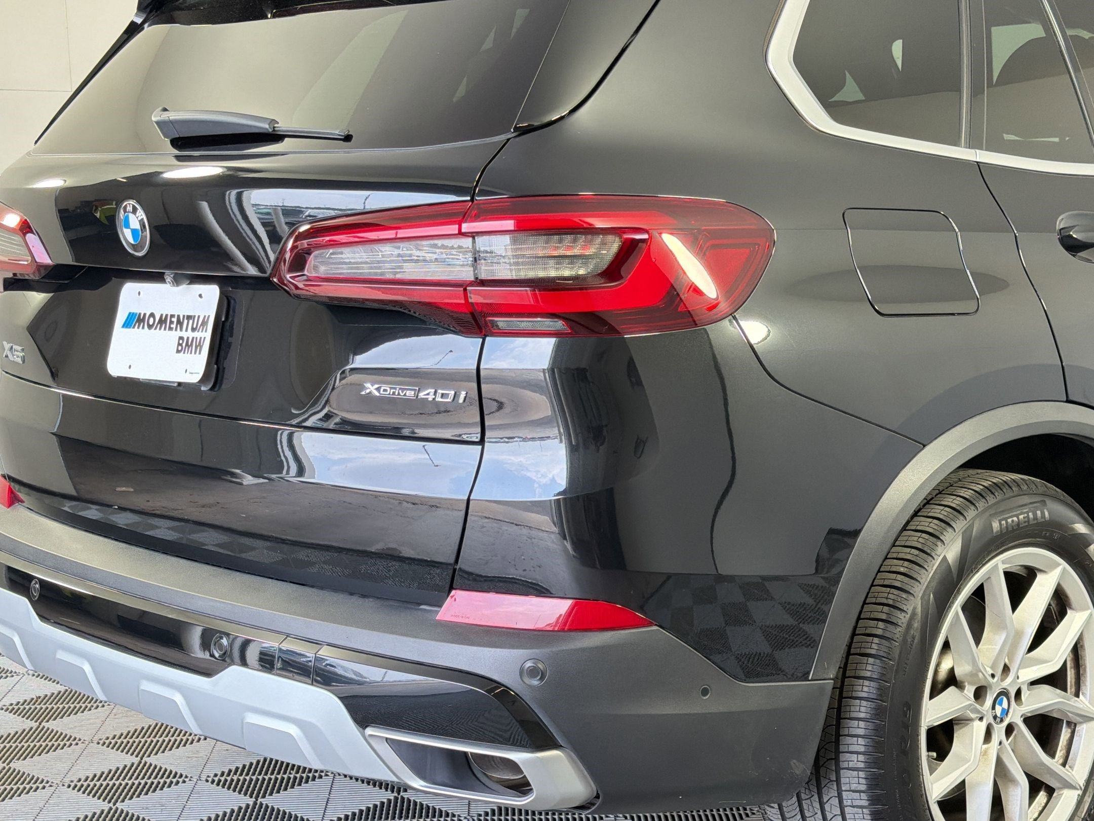 Used 2021 BMW X5 xDrive40i w/ Convenience Package AWD/4WD image 11