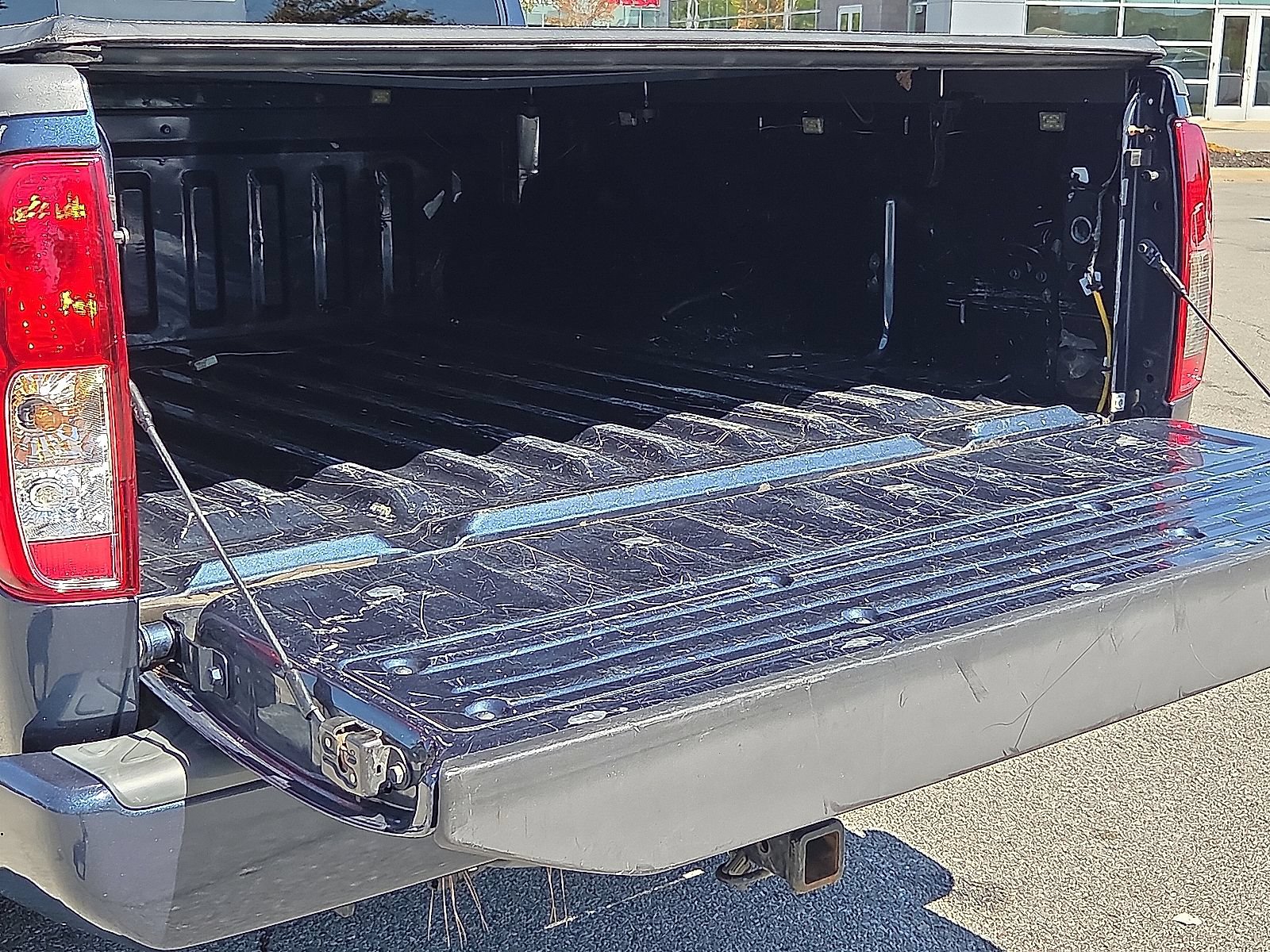 Used 2019 Nissan Frontier Desert Runner RWD image 9