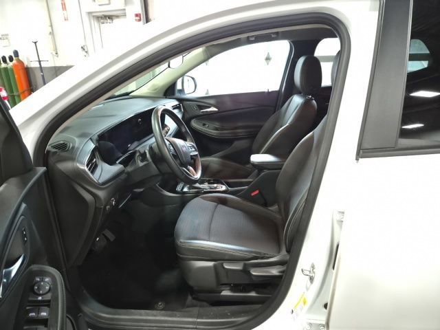 Used 2025 Buick Encore GX Preferred image 15