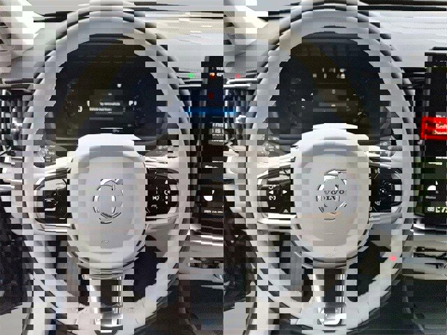 New 2026 Volvo XC90 B6 Ultra image 10