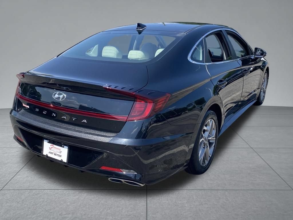 Used 2021 Hyundai Sonata SEL w/ Preferred Accessory Package FWD image 14