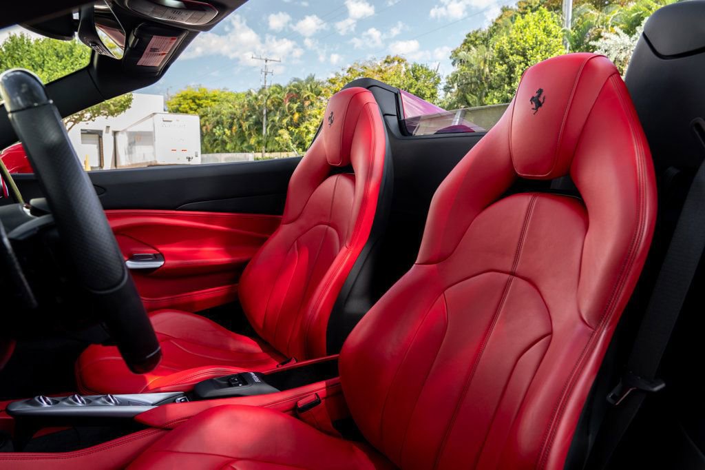 Used 2022 Ferrari F8 Tributo image 14