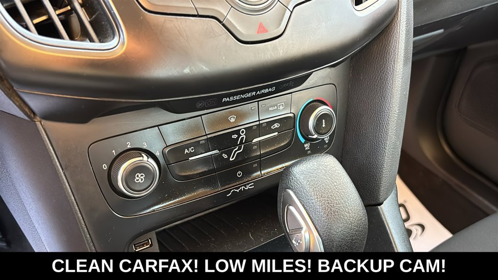 Used 2018 Ford Focus SE FWD image 17