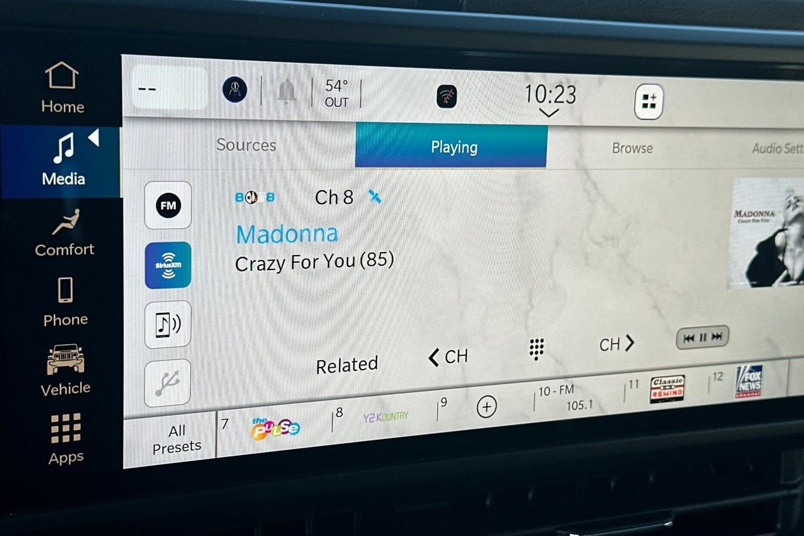 Used 2025 Jeep Wrangler Willys image 24