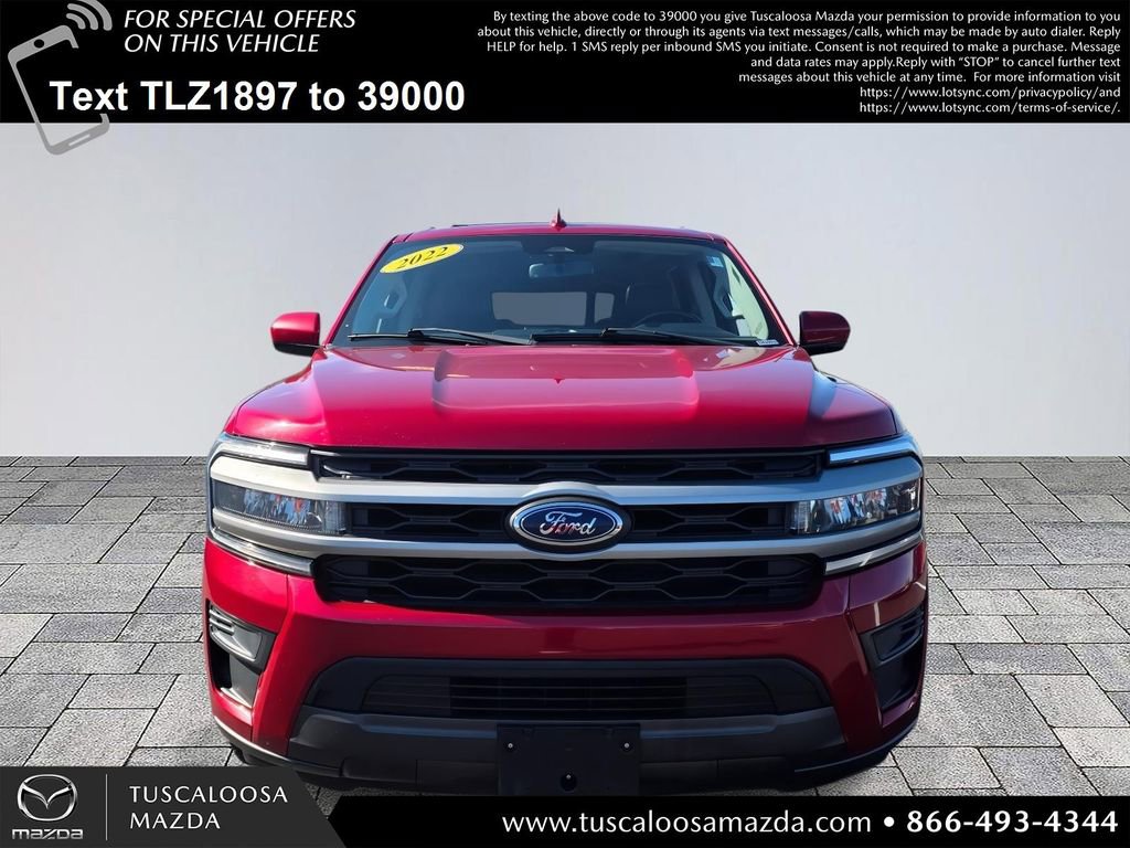 Used 2022 Ford Expedition XLT image 2