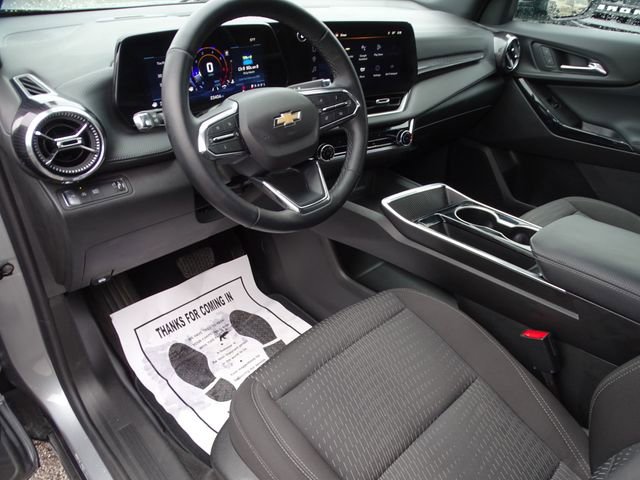 Used 2025 Chevrolet Equinox LT image 18