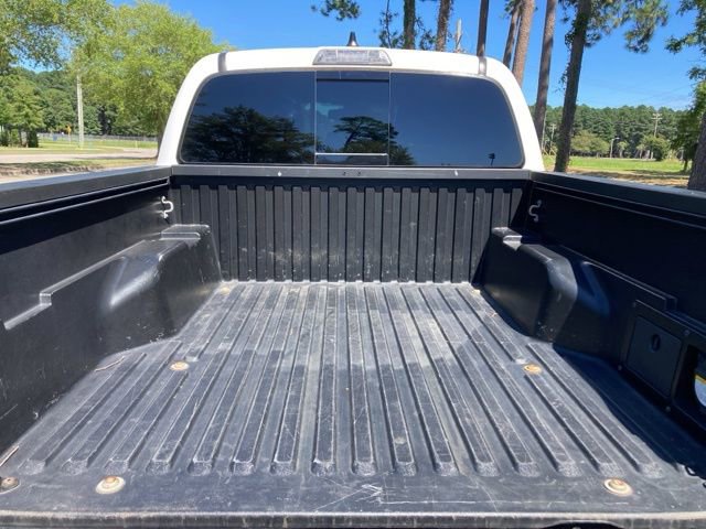 Used 2021 Toyota Tacoma TRD Off-Road image 18